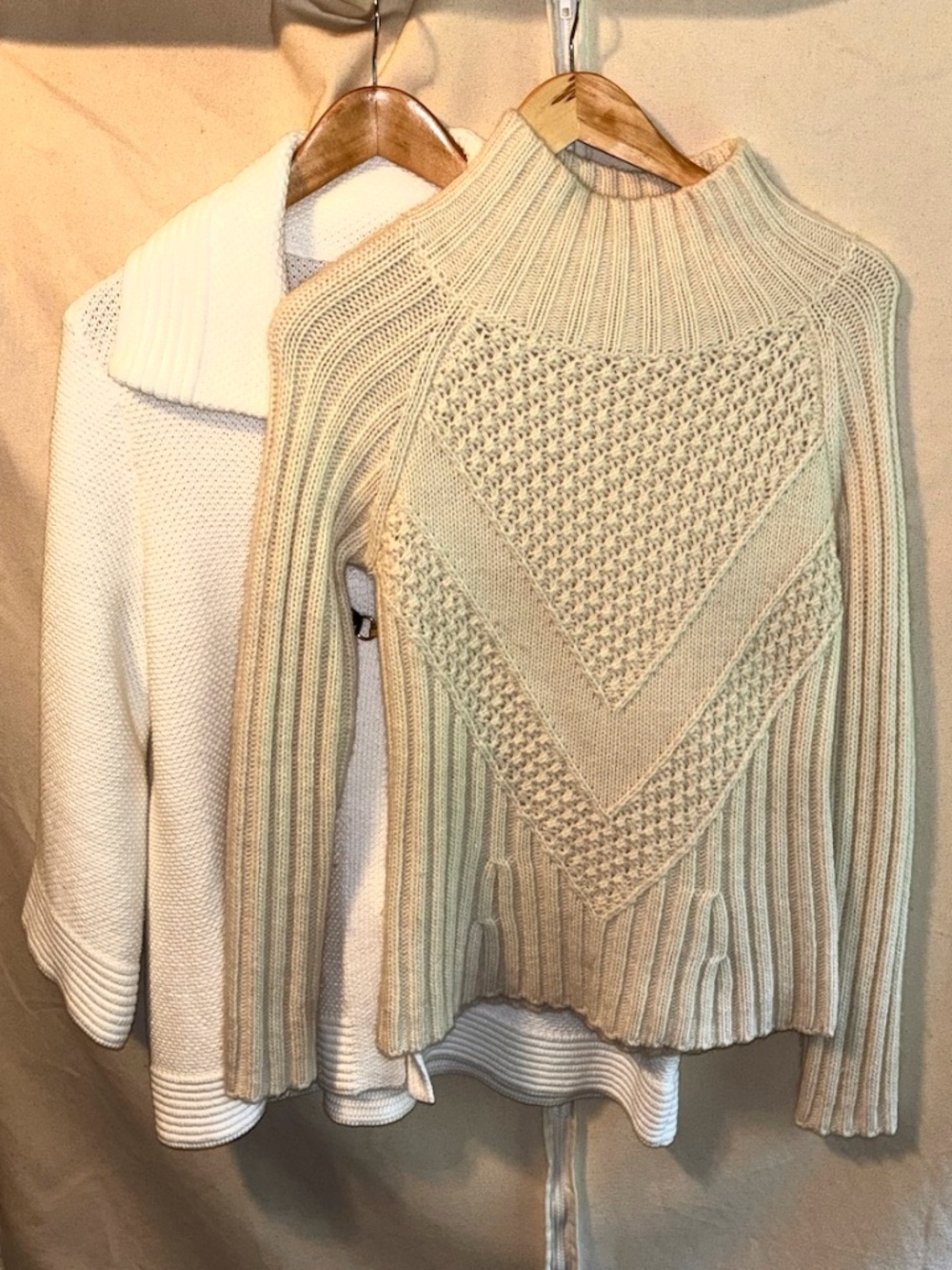 Bundle of Two Women's Sweaters Banana Republic/JM Collection